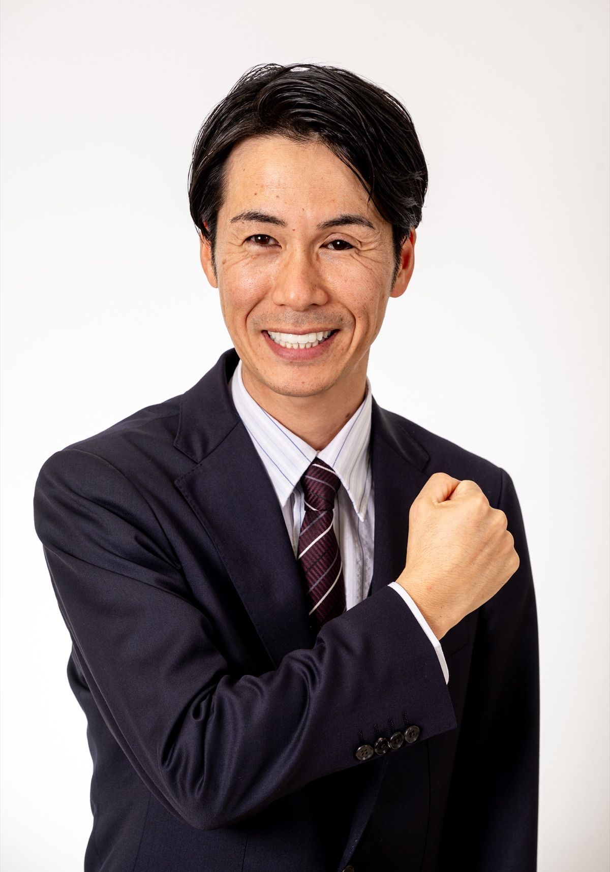 実好敏正